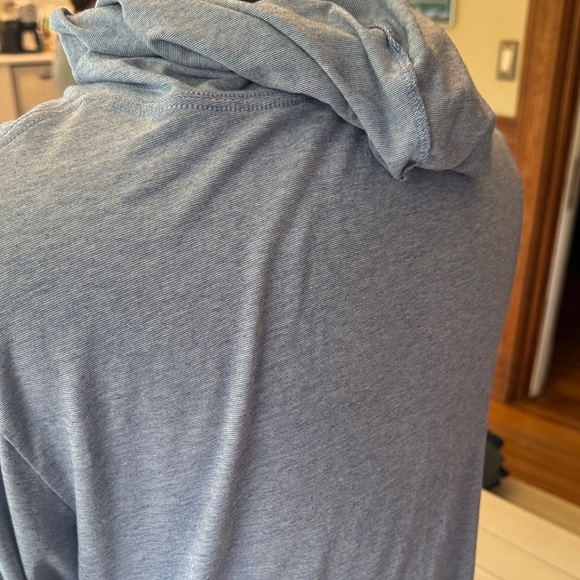 Vineyard Vines Light Blue Hooded Sweatshirt - Picture 4 of 4